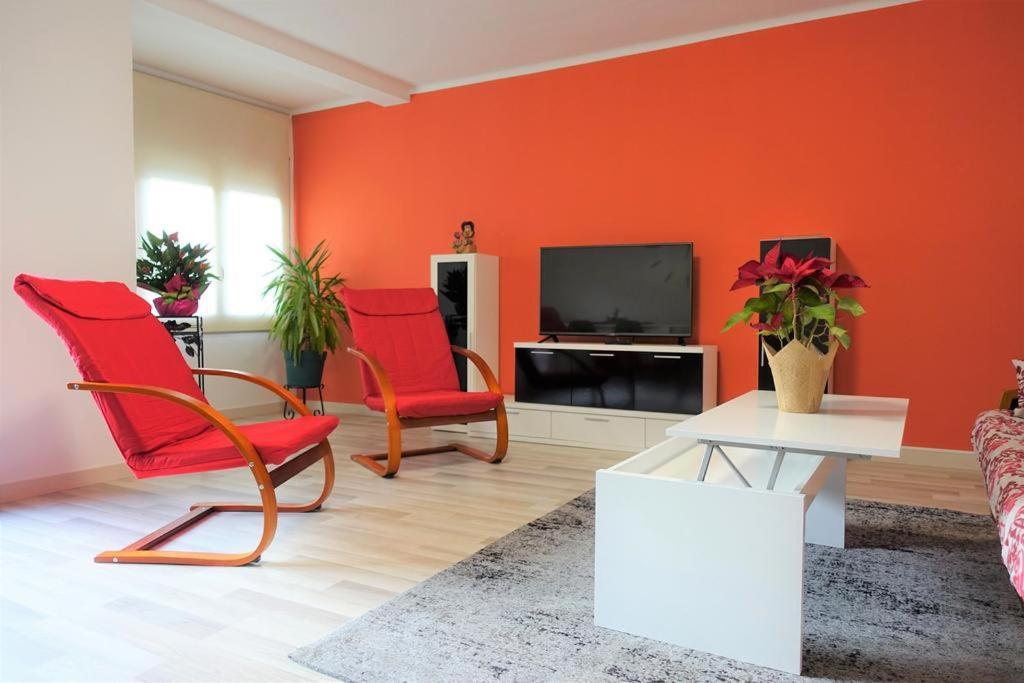 Apartamento Confort I La Seu d'Urgell Dış mekan fotoğraf