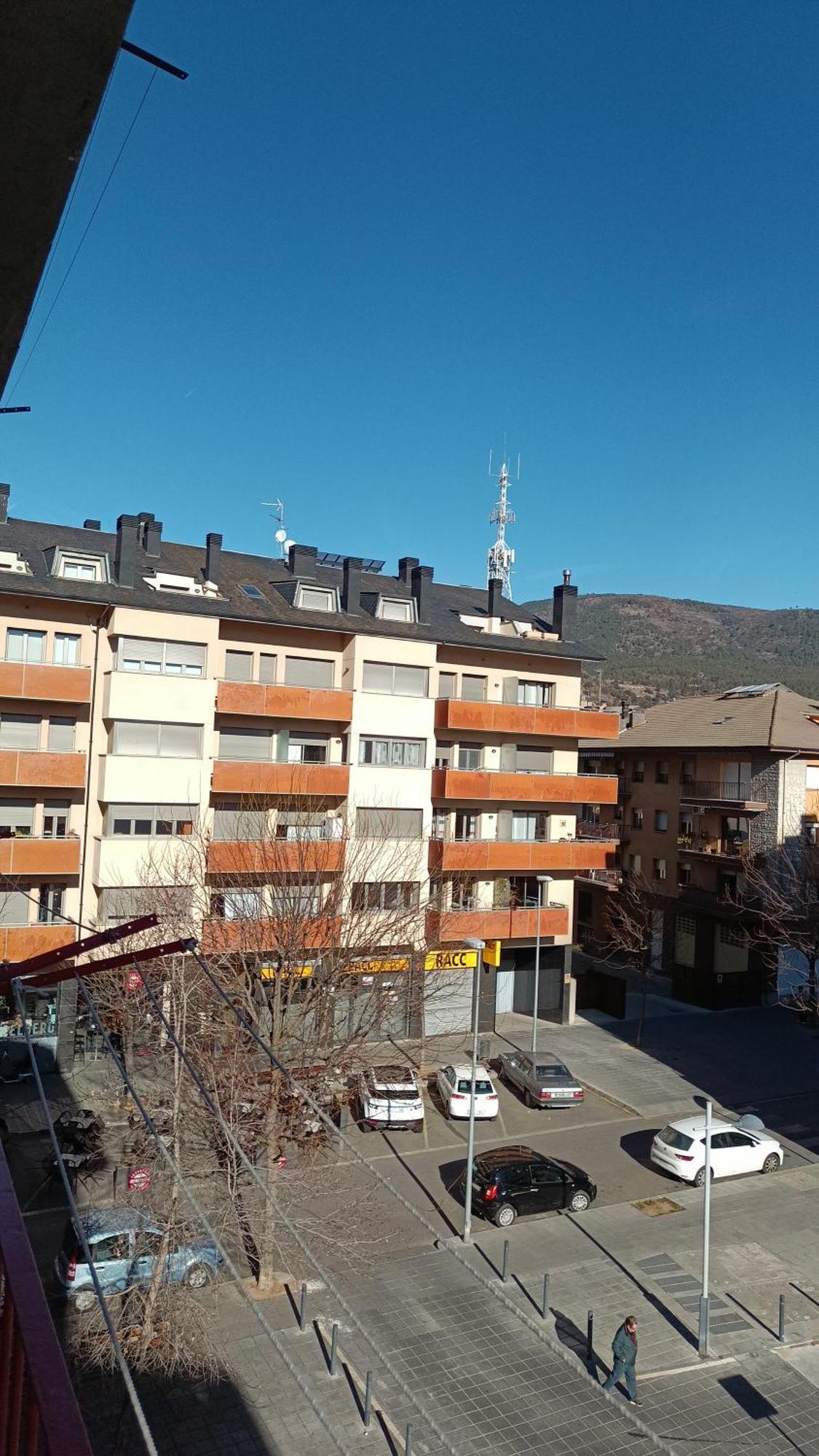 Apartamento Confort I La Seu d'Urgell Dış mekan fotoğraf