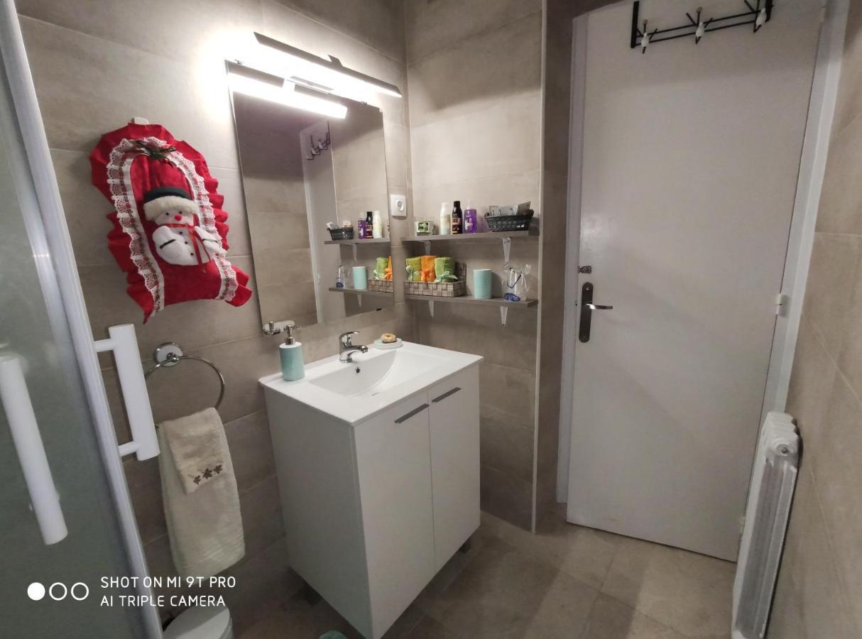 Apartamento Confort I La Seu d'Urgell Dış mekan fotoğraf
