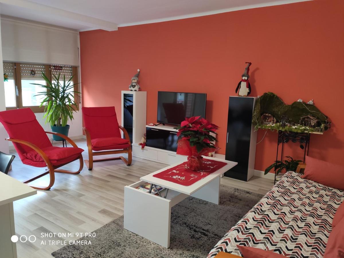 Apartamento Confort I La Seu d'Urgell Dış mekan fotoğraf
