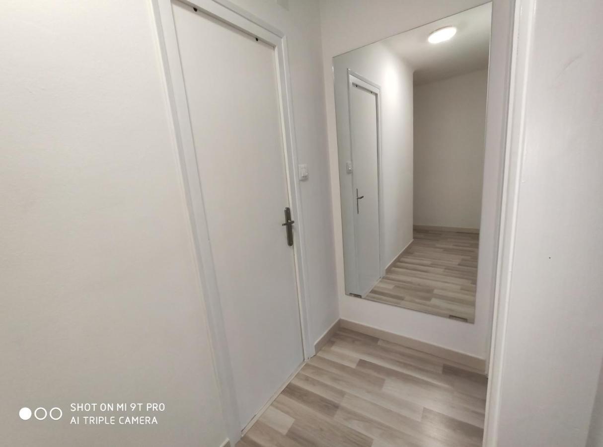 Apartamento Confort I La Seu d'Urgell Dış mekan fotoğraf