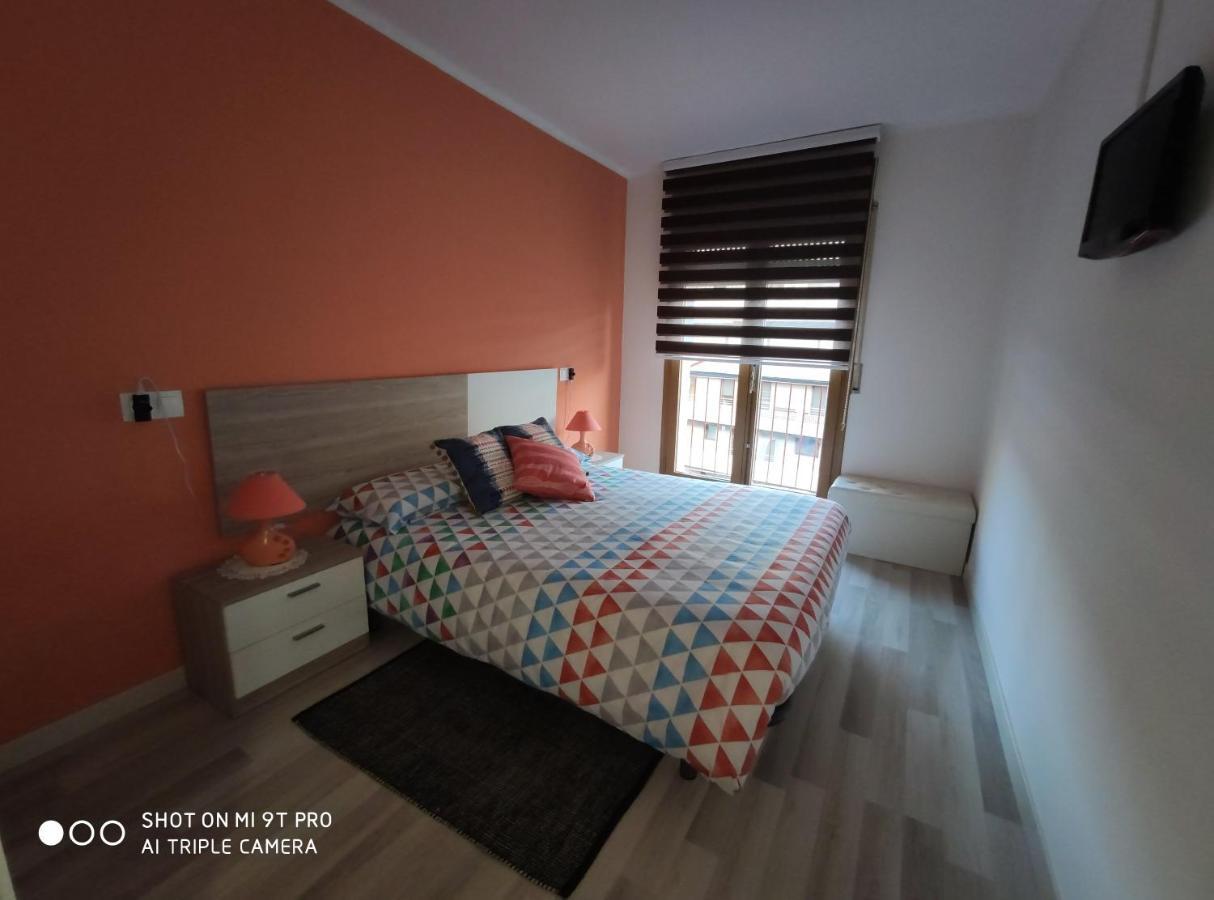 Apartamento Confort I La Seu d'Urgell Dış mekan fotoğraf
